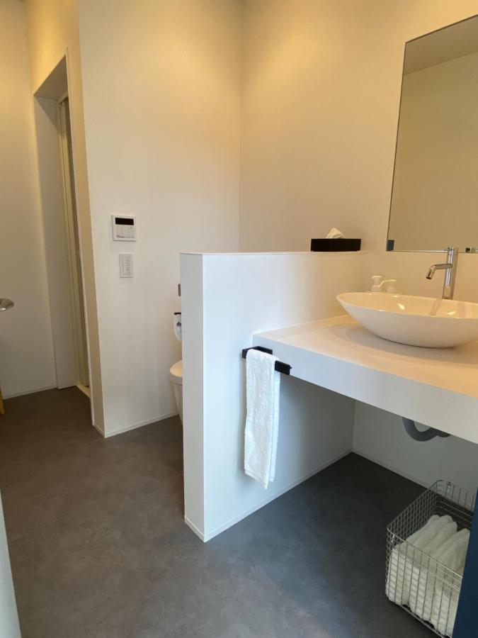 En- Hostel & Cafe Bar Амами Екстериор снимка